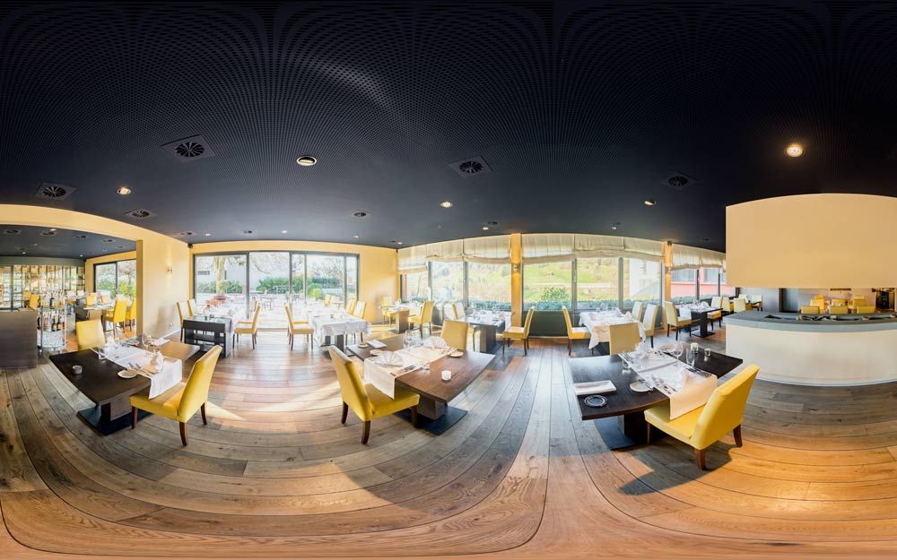 360° virtuelle Tour durch ein Restaurant